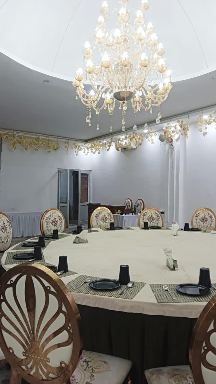 Hotel Vijayvargiya Dhani Bikaner Bagian luar foto